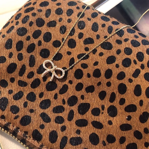 NEW Sparkly Bling 3D Ribbon Bow Gold Dipped Cubic Rhinestone Dainty Necklace - Picture 7 of 9